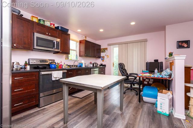 25188 Dunham Court, Farmington Hills, MI 48336