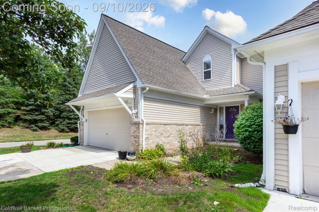 25188 Dunham Court, Farmington Hills, MI 48336