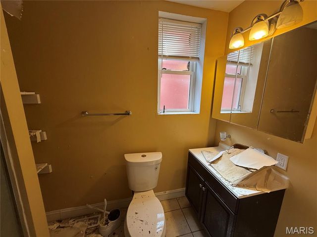 3332 Nebraska Avenue, St Louis, MO 63118