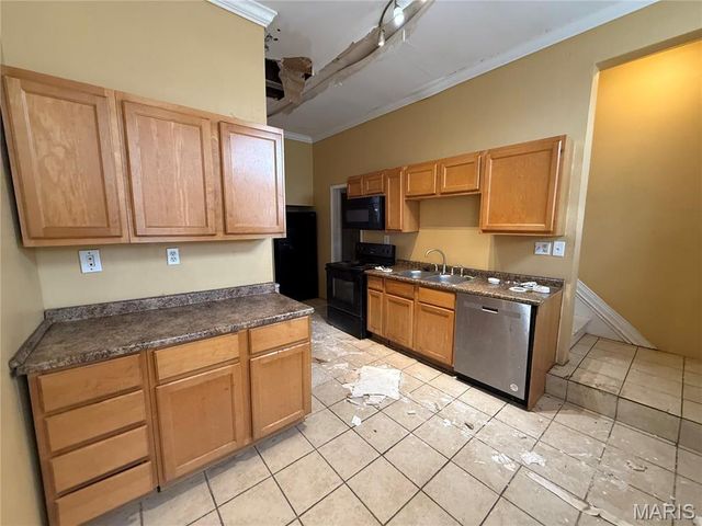 3332 Nebraska Avenue, St Louis, MO 63118