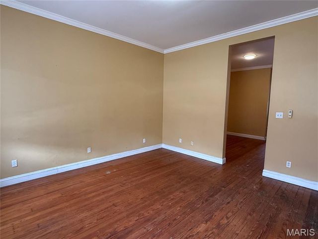 3332 Nebraska Avenue, St Louis, MO 63118