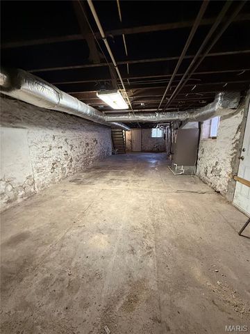 3332 Nebraska Avenue, St Louis, MO 63118