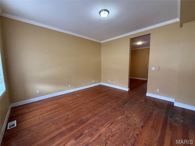 3332 Nebraska Avenue, St Louis, MO 63118