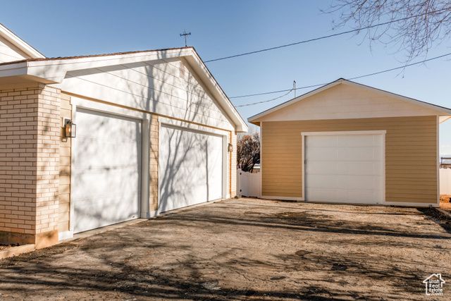 1105 S 500 W, Vernal, UT 84078