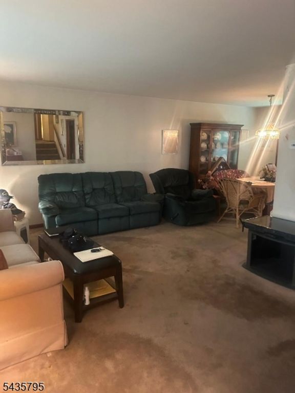 35 Garside Pl, Clark Twp., NJ 07066 — photo 3