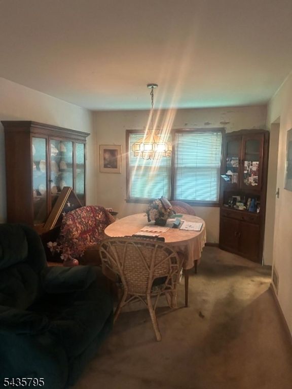 35 Garside Pl, Clark Twp., NJ 07066 — photo 4