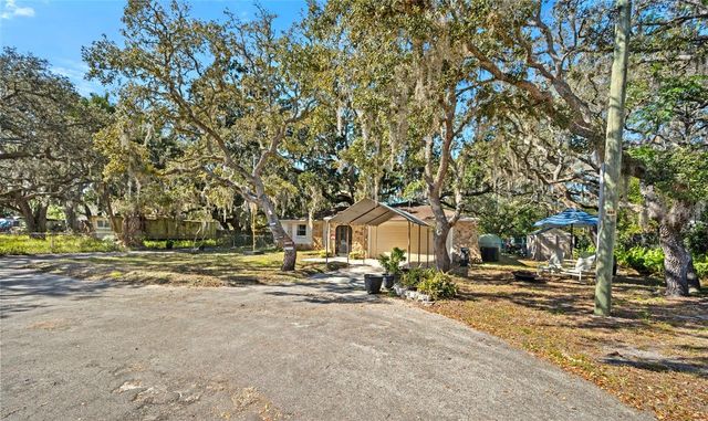 10100 FRIERSON LAKE DRIVE, Hudson, FL 34669