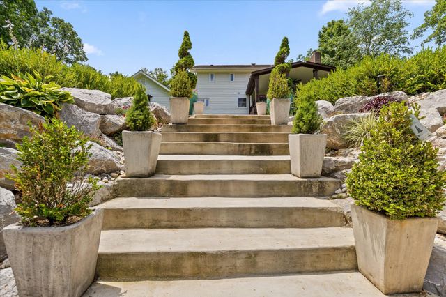 9321 Royal Shadows Drive, Chattanooga, TN 37421