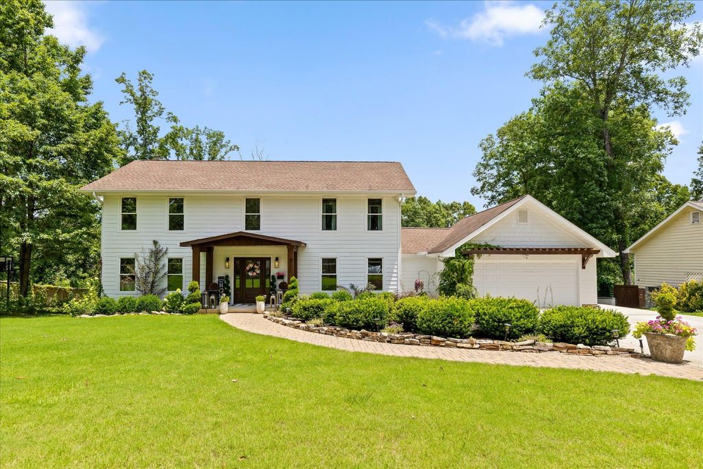 9321 Royal Shadows Drive, Chattanooga, TN 37421