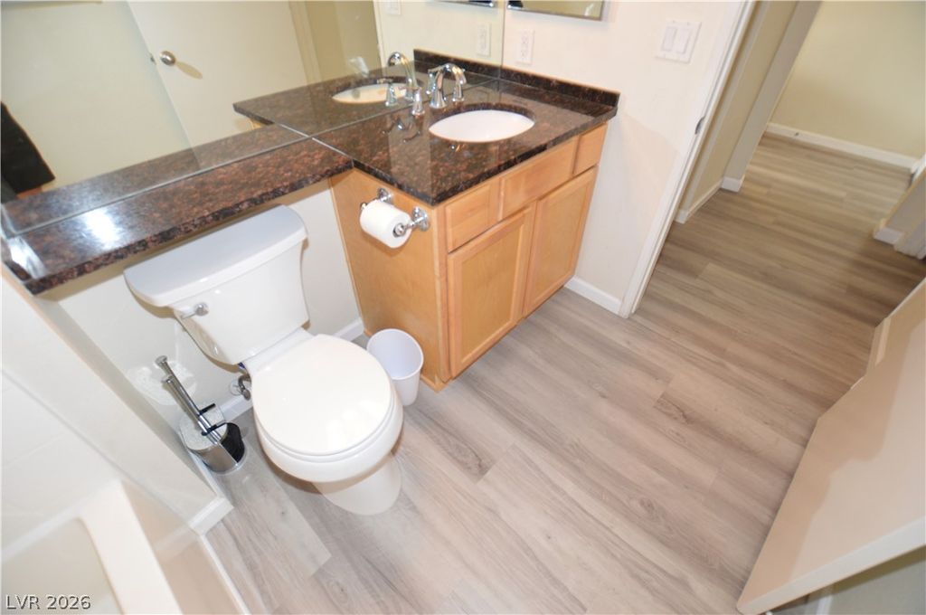 Image 15 of property listing at 270 East Flamingo Road 418, Las Vegas, NV 89169