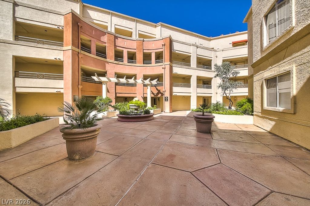 Image 26 of property listing at 270 East Flamingo Road 418, Las Vegas, NV 89169