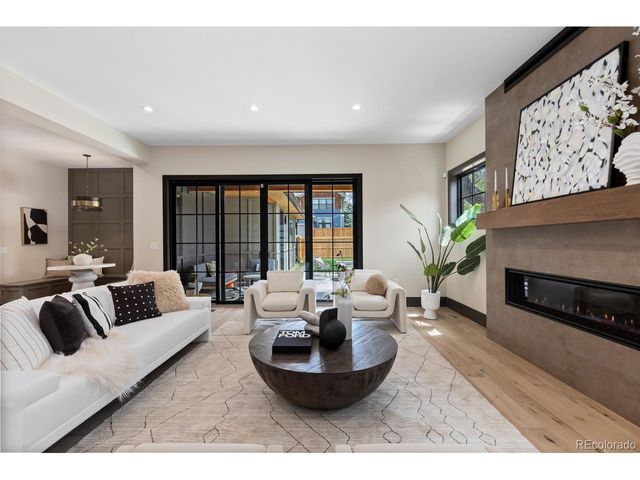 1100 S Elizabeth St, Denver, CO 80210