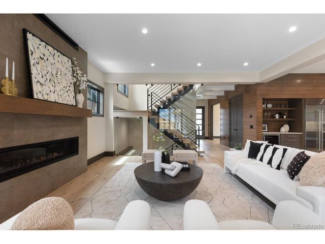 1100 S Elizabeth St, Denver, CO 80210