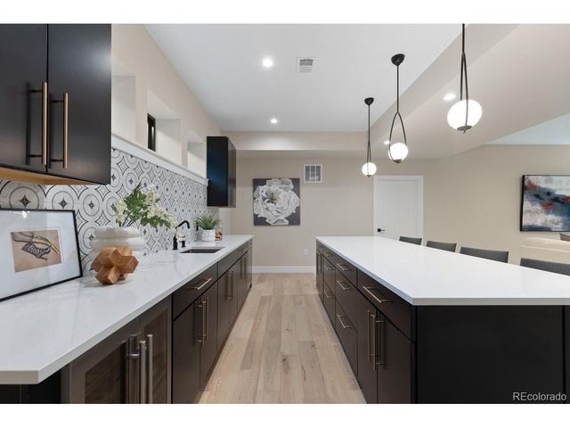 1100 S Elizabeth St, Denver, CO 80210