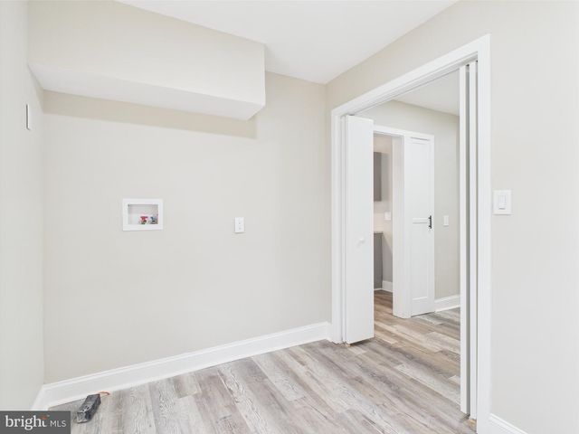 28 S QUEEN ST, Dover, DE 19904