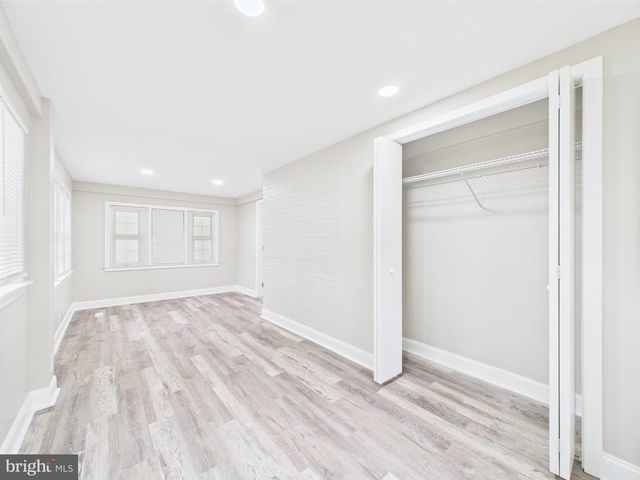 28 S QUEEN ST, Dover, DE 19904