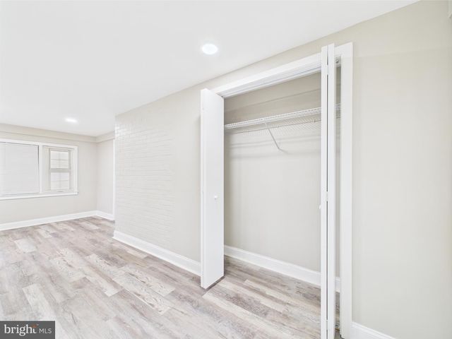 28 S QUEEN ST, Dover, DE 19904