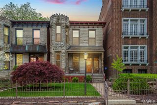 4388 Maryland Avenue, St Louis, MO 63108