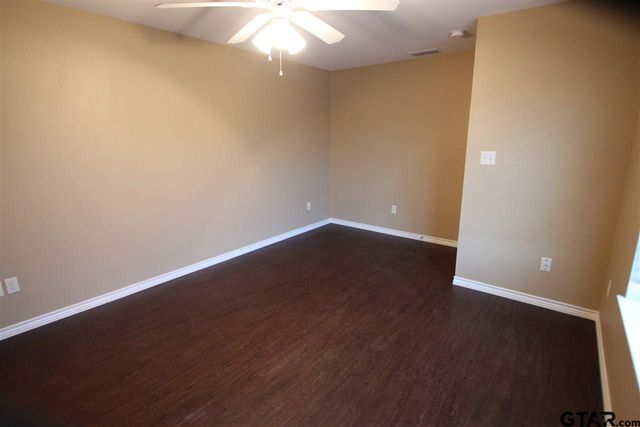 19391 King Ranch Dr., Flint, TX 75762