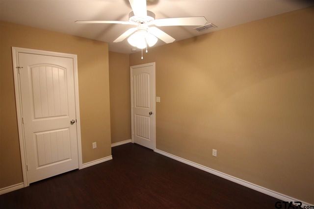 19391 King Ranch Dr., Flint, TX 75762