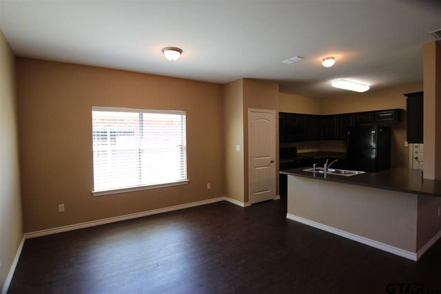 19391 King Ranch Dr., Flint, TX 75762