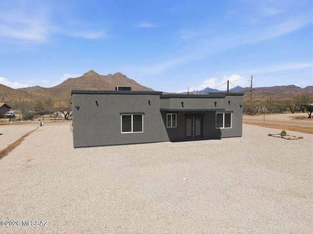 89 Circulo Penjamo, Rio Rico, AZ 85648