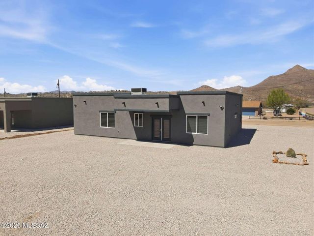 89 Circulo Penjamo, Rio Rico, AZ 85648
