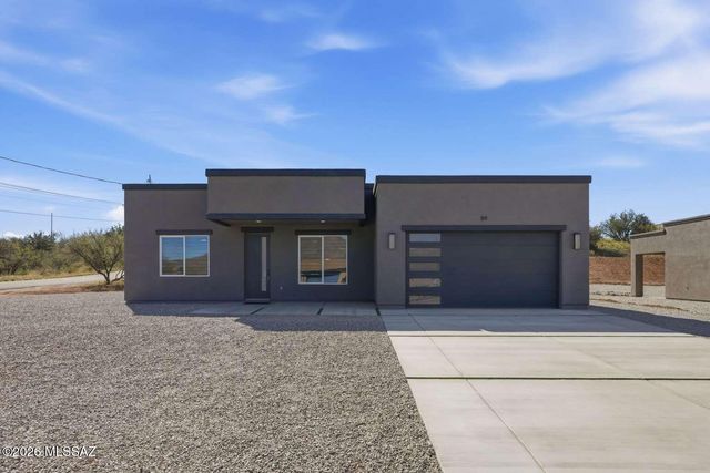 89 Circulo Penjamo, Rio Rico, AZ 85648