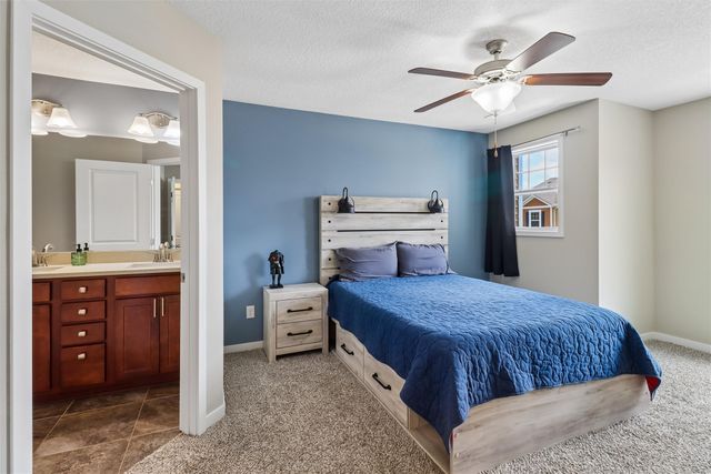 4833 NE McDougal Lane, Ankeny, IA 50021