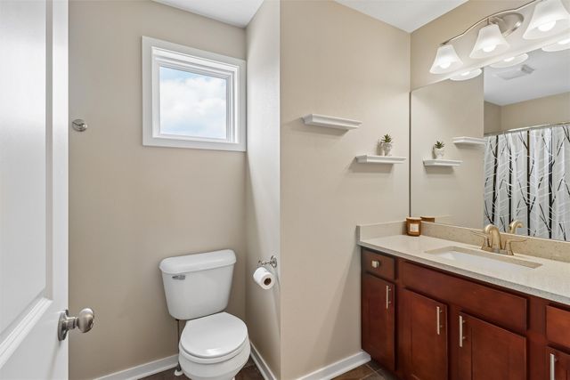 4833 NE McDougal Lane, Ankeny, IA 50021