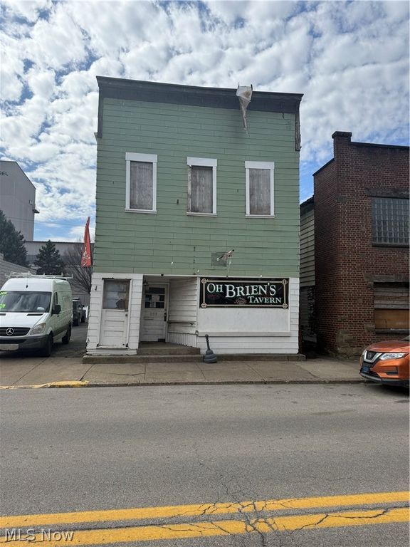 855 Main Street, Follansbee, WV 26037