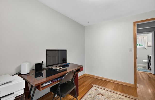 12 Clearwater Dr, Plymouth, MA 02360