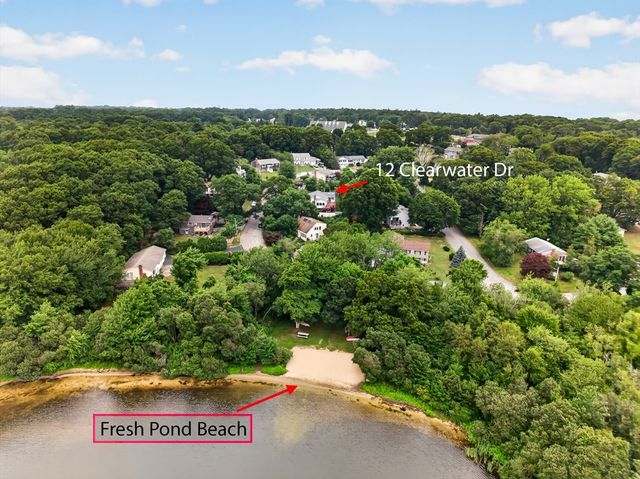 12 Clearwater Dr, Plymouth, MA 02360