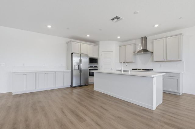 1113 Tributary Way, Olivehurst, CA 95961
