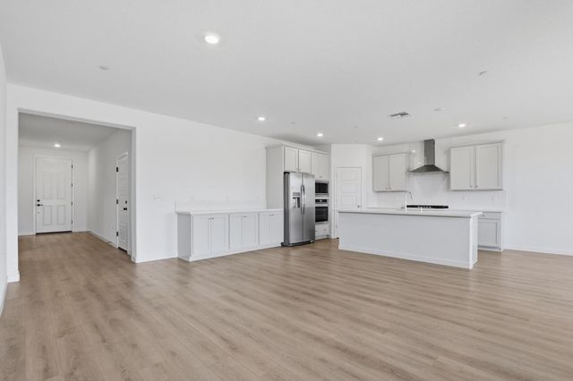 1113 Tributary Way, Olivehurst, CA 95961