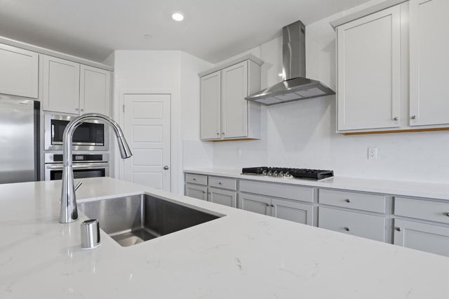 1113 Tributary Way, Olivehurst, CA 95961