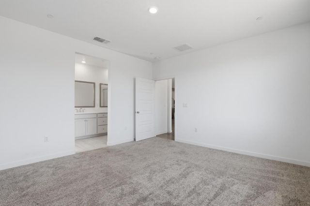 1113 Tributary Way, Olivehurst, CA 95961