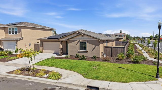 1113 Tributary Way, Olivehurst, CA 95961
