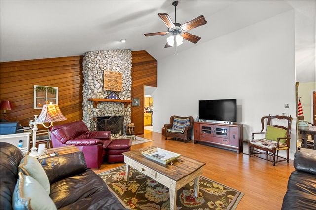 1930 NW 60TH AVENUE, Ocala, FL 34482