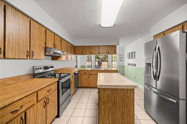 1930 NW 60TH AVENUE, Ocala, FL 34482