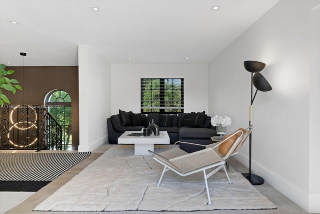 105+115 Ocean Blvd, Golden Beach, FL 33160