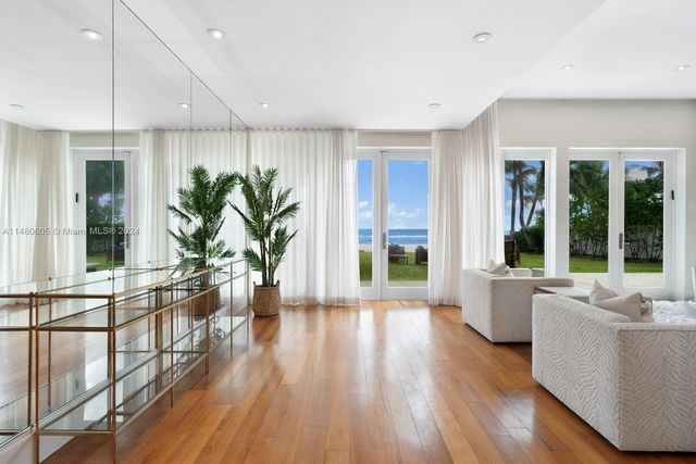 105+115 Ocean Blvd, Golden Beach, FL 33160