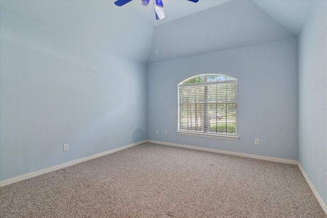2202 Southern Oaks Drive, Cedar Hill, TX 75104