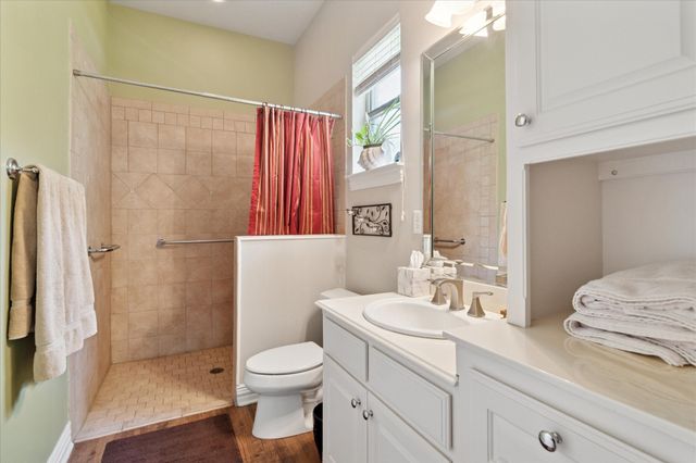 2202 Southern Oaks Drive, Cedar Hill, TX 75104