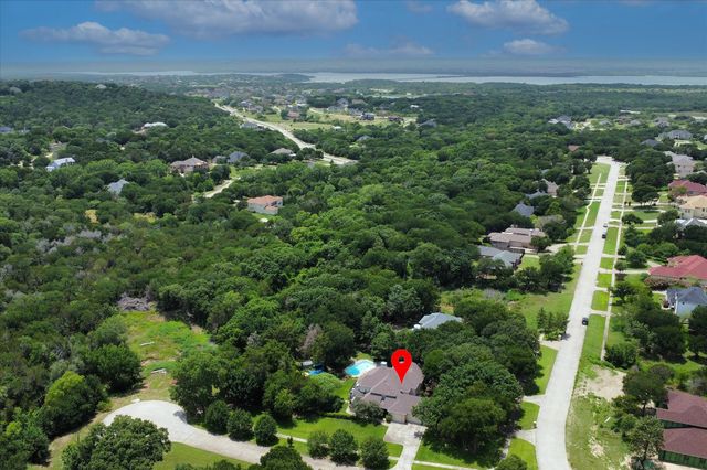 2202 Southern Oaks Drive, Cedar Hill, TX 75104