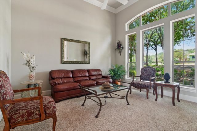 2202 Southern Oaks Drive, Cedar Hill, TX 75104