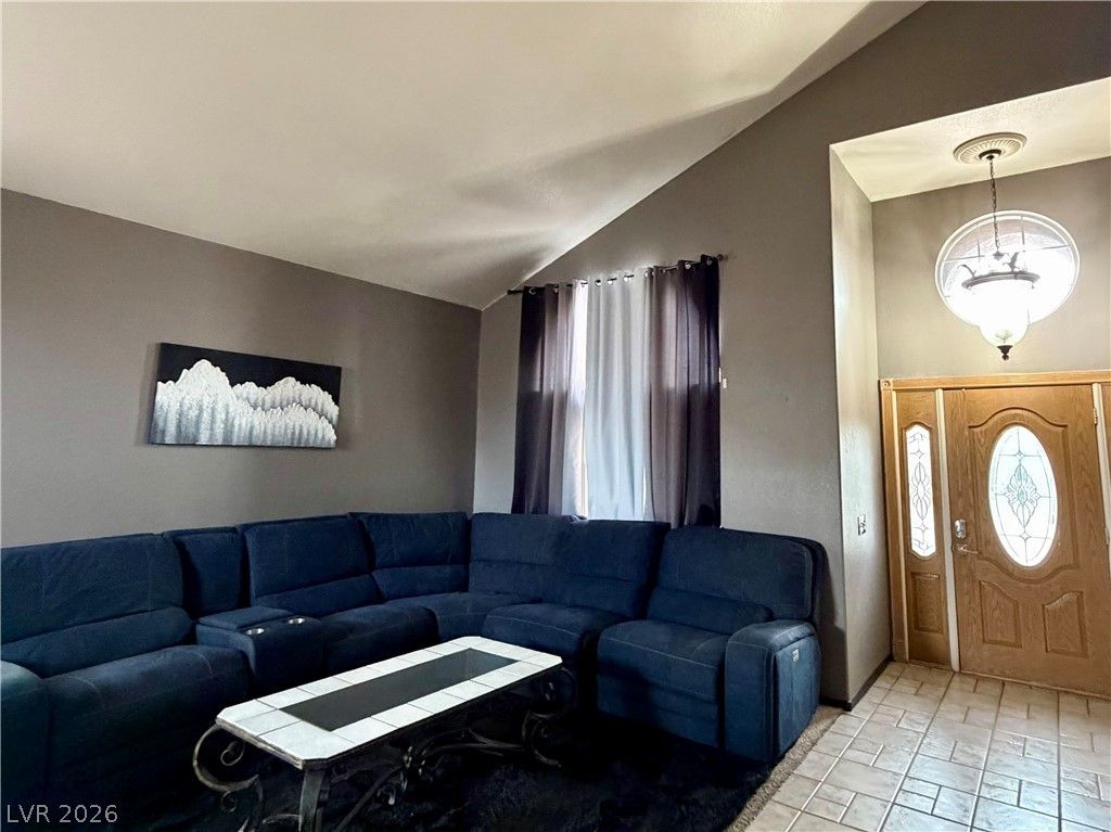 6380 Cantelope Court, Las Vegas, NV 89142 — photo 3