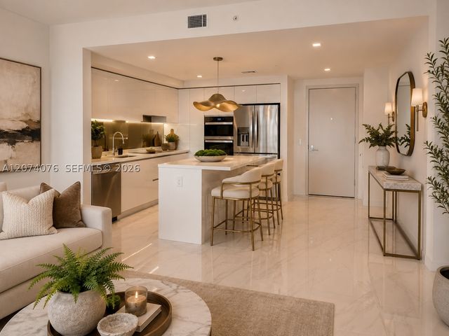 1170 E Hallandale Beach 1010, Hallandale Beach, FL 33009