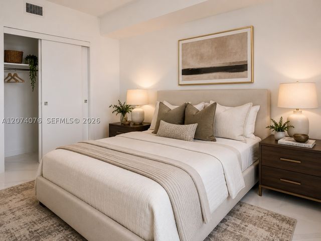 1170 E Hallandale Beach 1010, Hallandale Beach, FL 33009