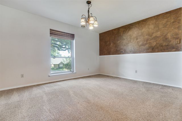 331 Swan Ridge Drive, Duncanville, TX 75137
